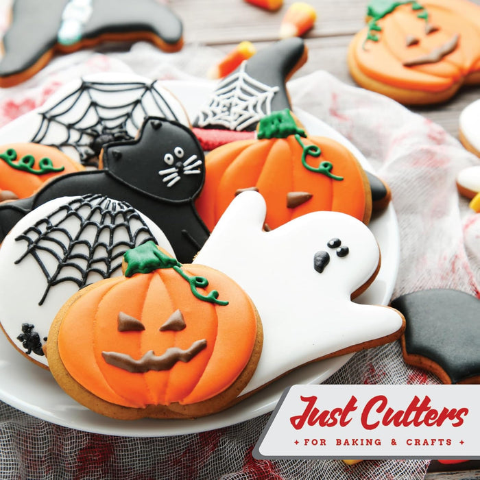 Pumpkin Shape Cookie Cutter | Large 10cm Plastic Cutter for Cookies